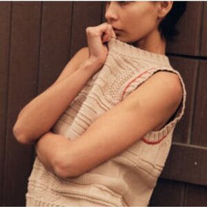 Ethically-made Sleeveless Knit Sweater Vest